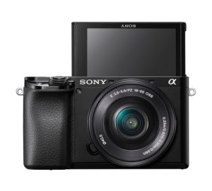 Sony Alpha 6100 Kit (ILCE6100LB.CEC)